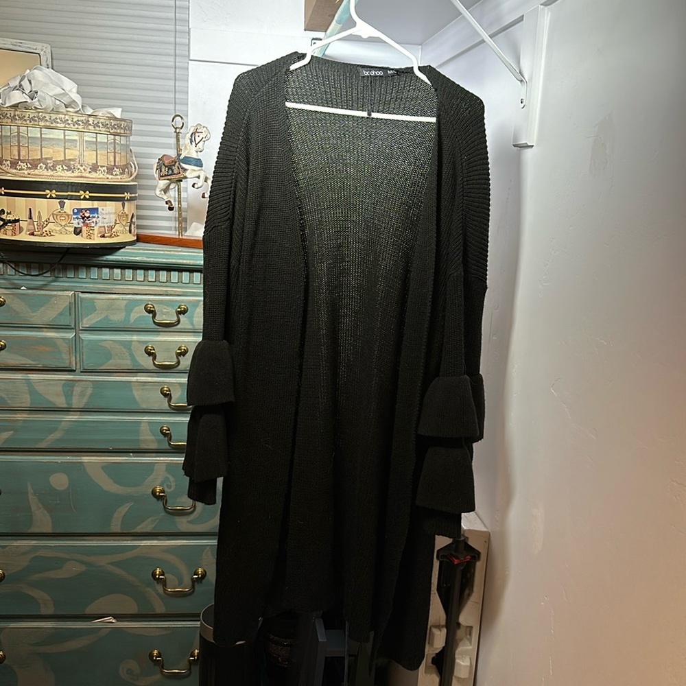 Boohoo Bell Sleeve Black Cardigan